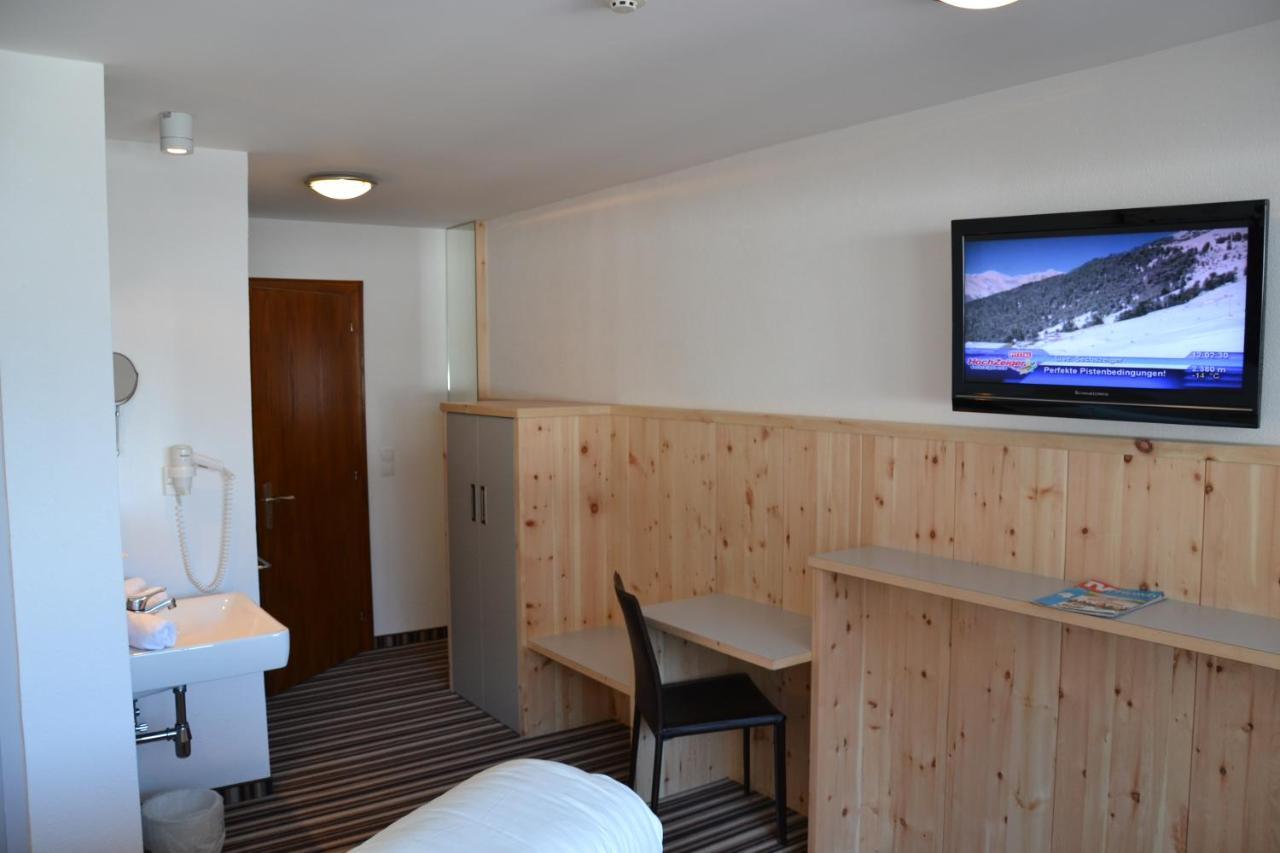 Hotel Alpina Nature-Wellness Wenns Exterior foto