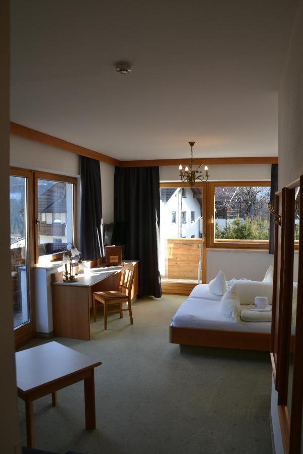 Hotel Alpina Nature-Wellness Wenns Exterior foto