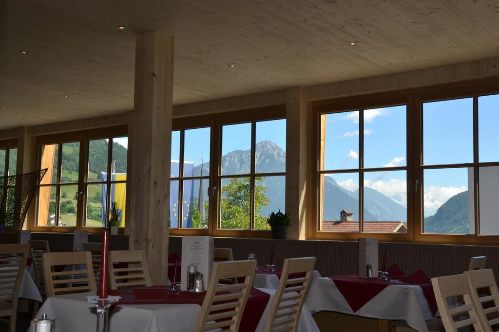 Hotel Alpina Nature-Wellness Wenns Exterior foto